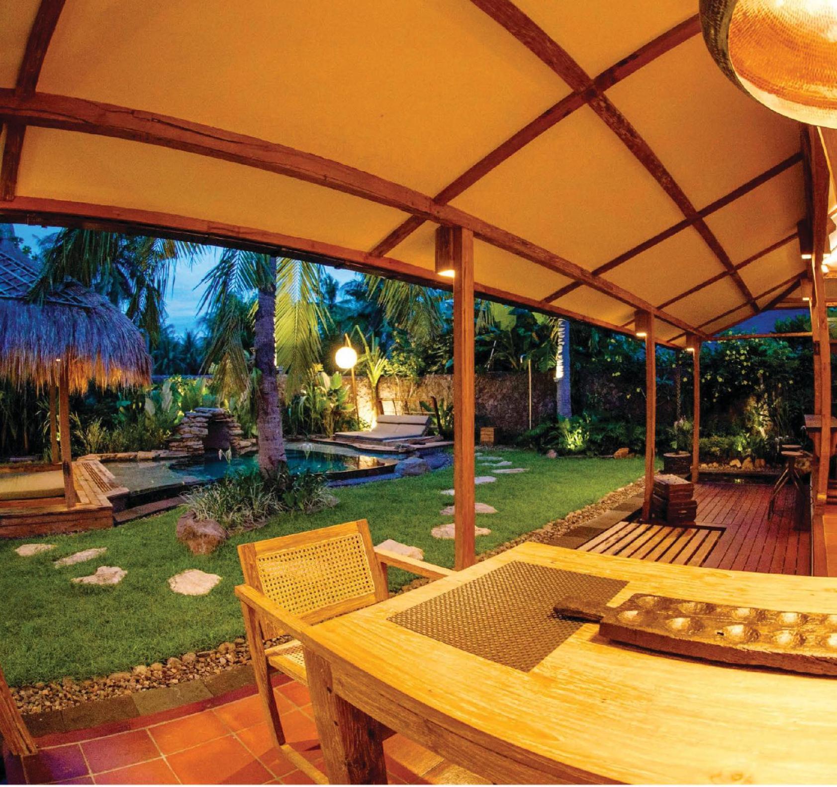 Villa Bhuvana With Private Swimming Pool กีลีตราวางัน ภายนอก รูปภาพ