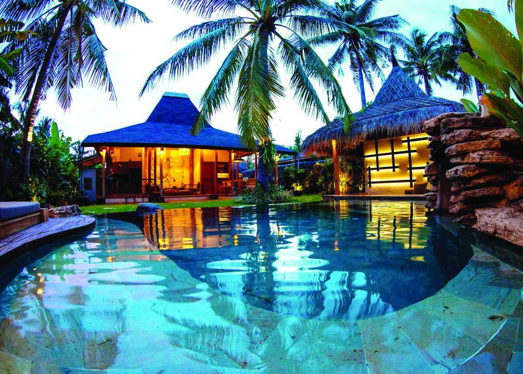 Villa Bhuvana With Private Swimming Pool กีลีตราวางัน ภายนอก รูปภาพ